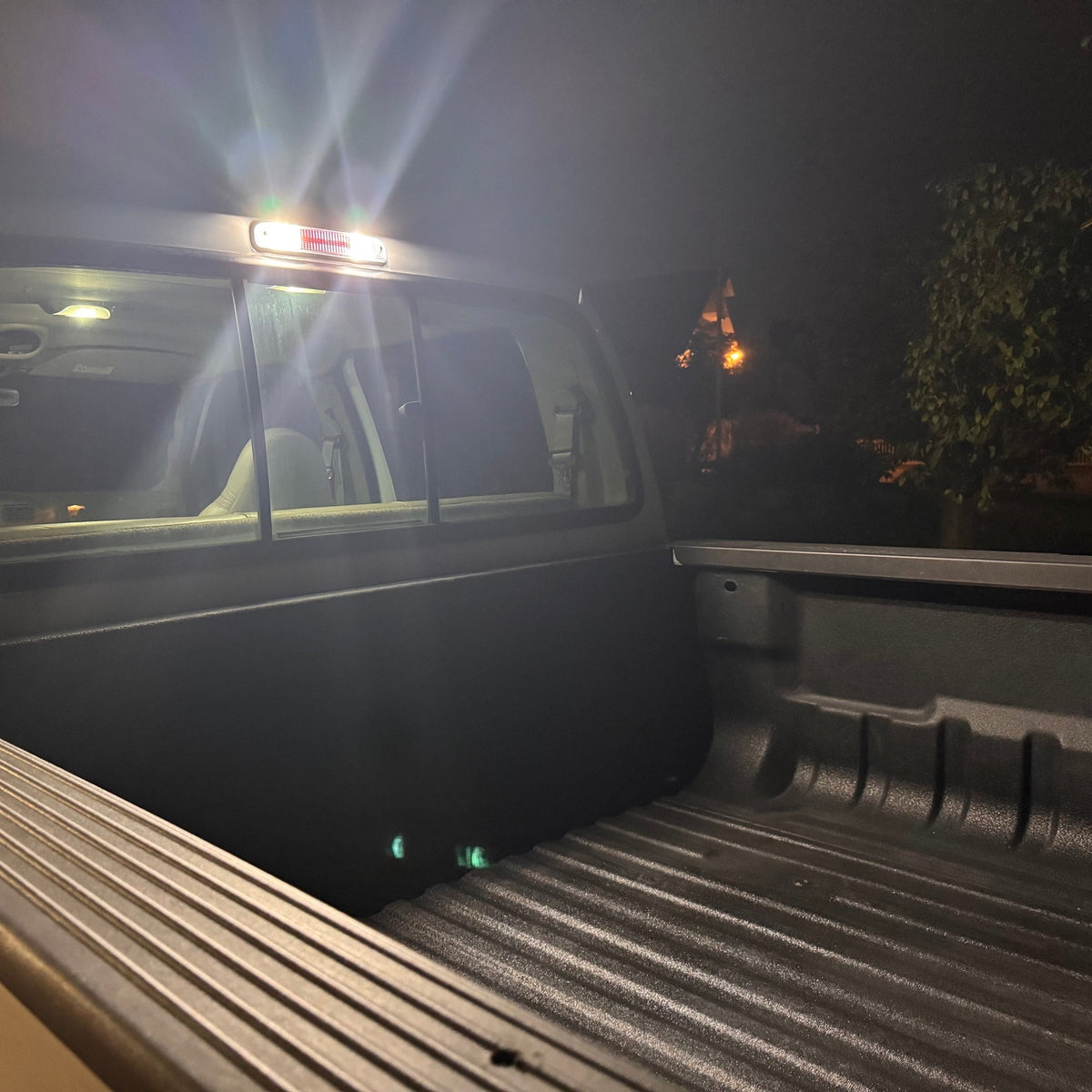 '99 - '04 Ford Super Duty F-250 & F-350 Standard Cab & SuperCab Interior/Exterior LED Bulb Retrofit Kit