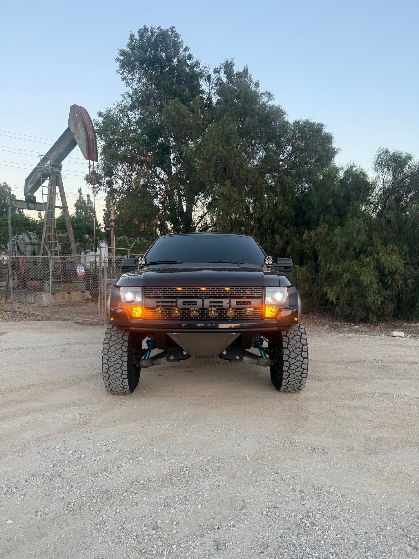 09-14 Ford F150 Raptor Replacement headlights