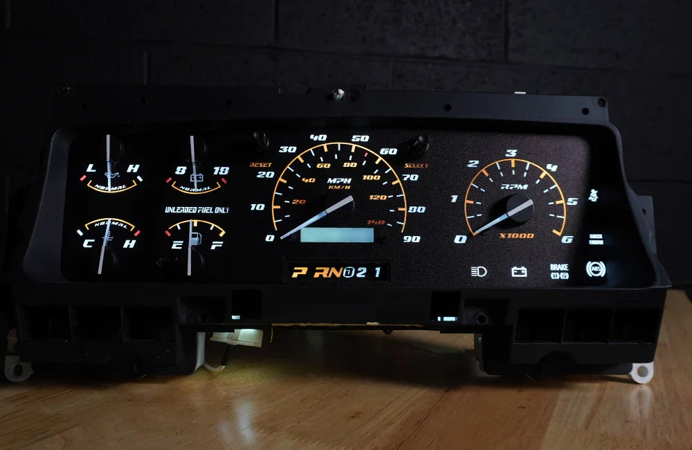 92-96 Cluster Faceplate Kit - Gas - F-Series