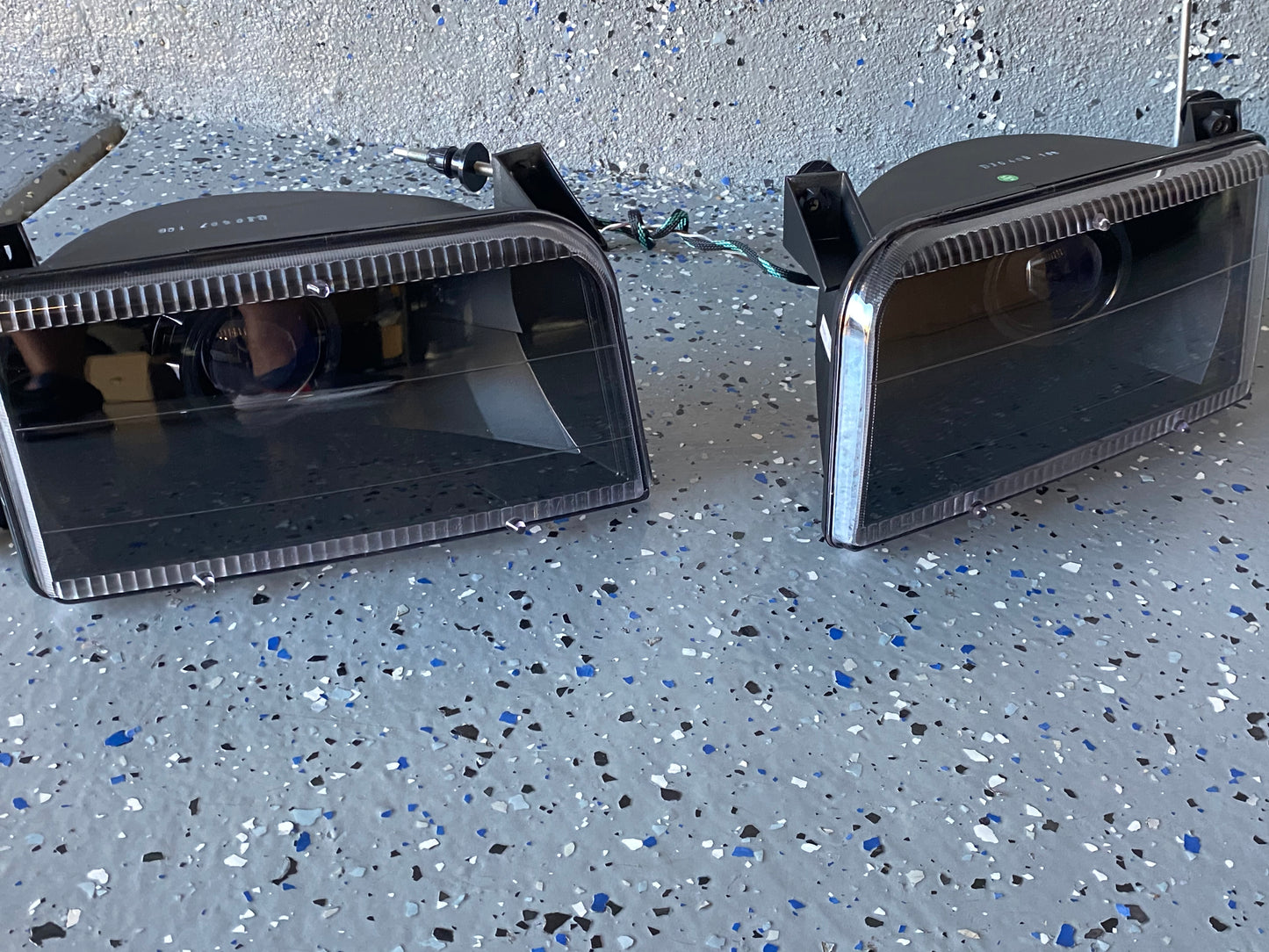 92-97 Ford OBS 3 piece retrofit Black/Chrome - HID Projector