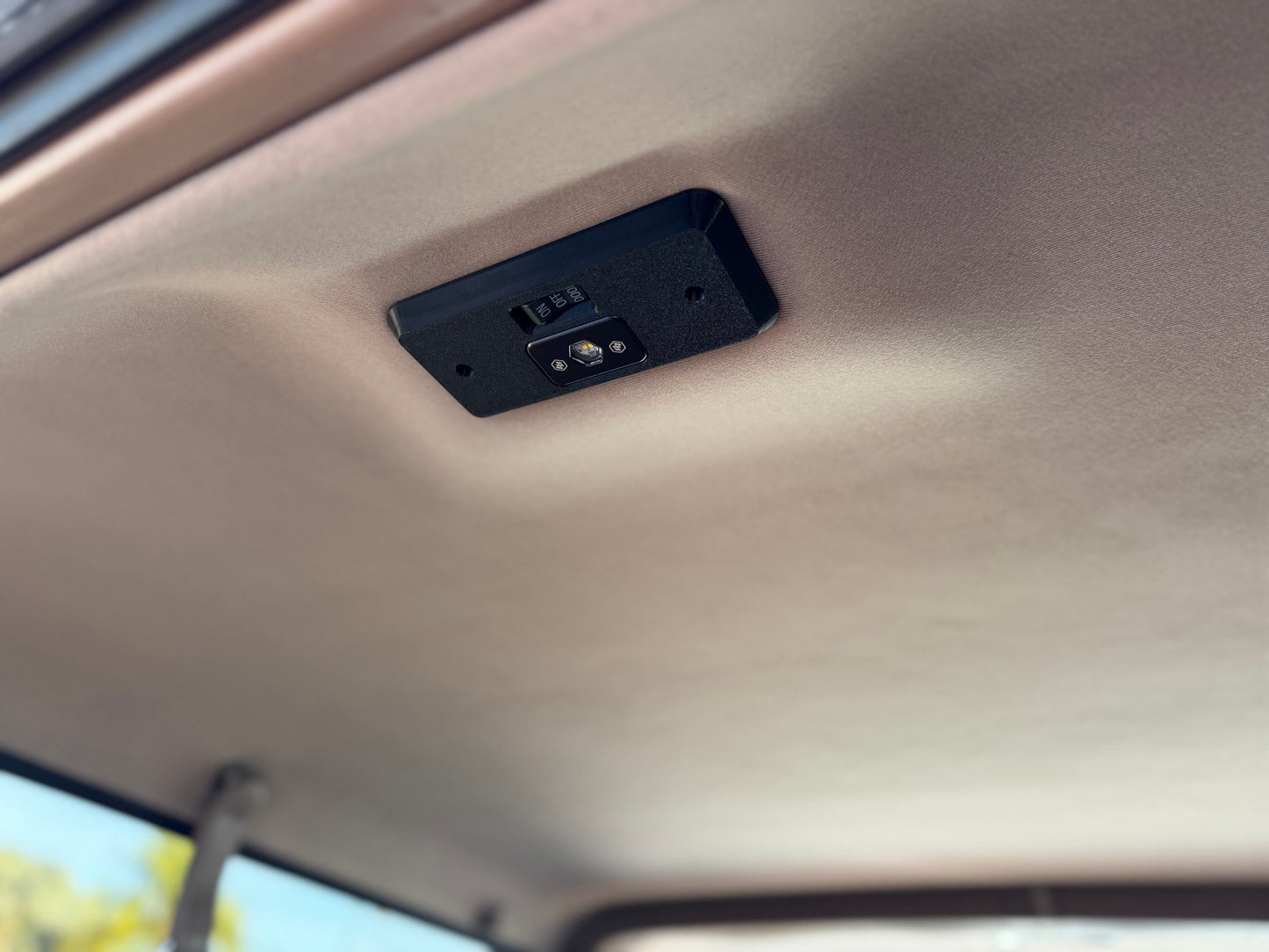 OBS BRONCO CARGO LIGHT HOUSING
