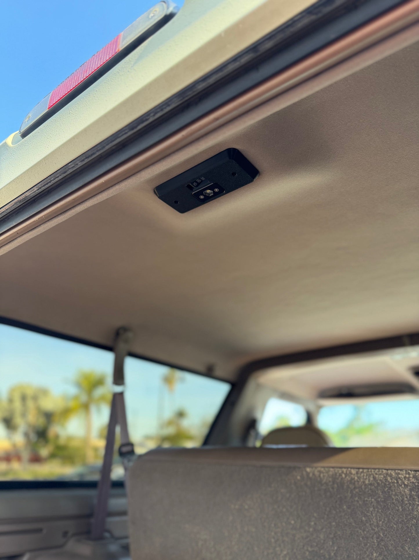 OBS BRONCO CARGO LIGHT HOUSING