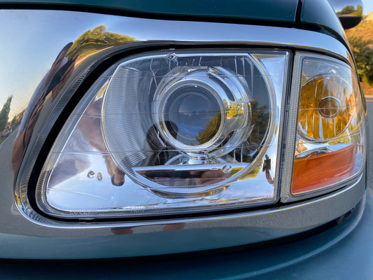 97-03 Ford F150/Expedition retrofit - HID Projector